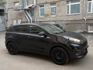 2021 Kia Sportage IV Рестайлинг, чёрный, 2590000 рублей, вид 2