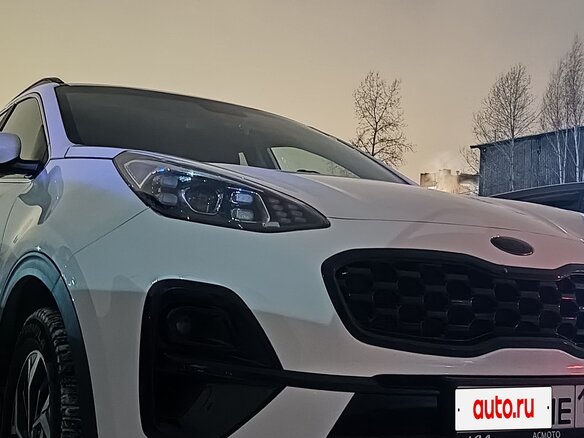 2021 Kia Sportage IV Рестайлинг, белый, 2850000 рублей