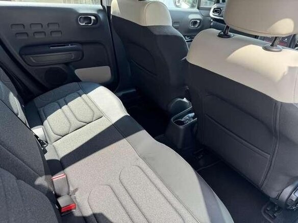 2021 Citroen C3 III Рестайлинг, белый, 799017 рублей - вид 11