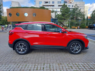 2022 Geely Coolray I, красный, 1350000 рублей, вид 2
