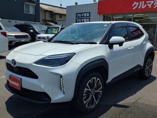 2023 Toyota Yaris Cross I, белый, 1500000 рублей, вид 5