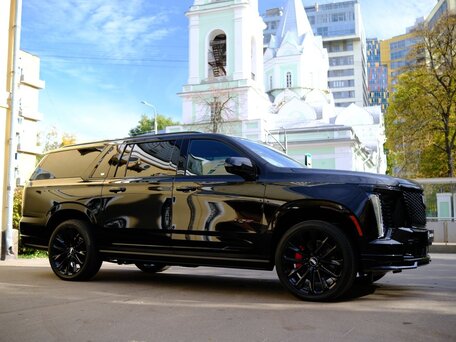 2025 Cadillac Escalade-V ESV I Рестайлинг, чёрный, 27990000 рублей, вид 2