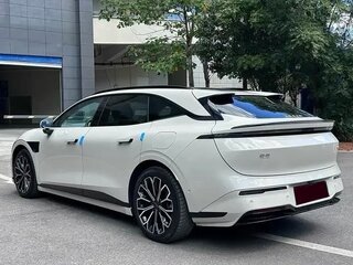 2025 Zeekr 007 GT 75 kWh, белый, 5965000 рублей, вид 4