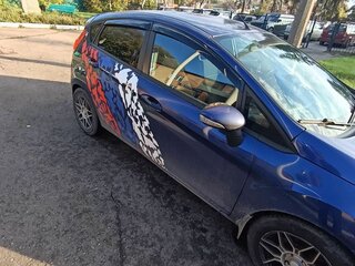 2016 Ford Fiesta Mk6 Рестайлинг, синий, 810000 рублей, вид 2
