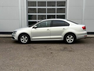 2014 Volkswagen Jetta VI, серебристый, 900000 рублей, вид 2