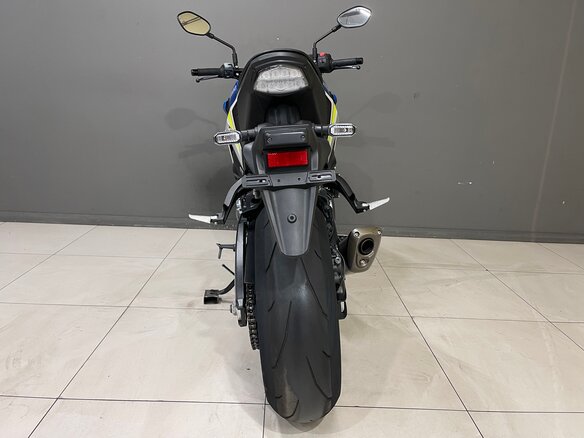 2021 Suzuki GSX-S 1000, синий, 1100000 рублей - вид 3