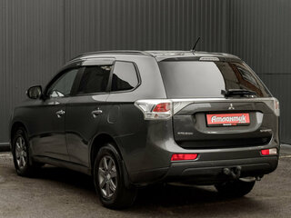 2013 Mitsubishi Outlander III, серый, 1310000 рублей, вид 4