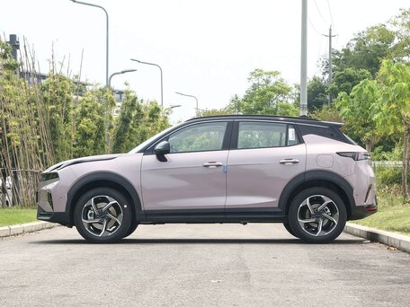2026 Lynk & Co 06 I Рестайлинг, розовый, 2690004 рублей, вид 5
