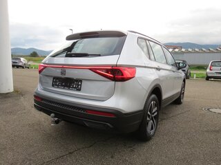 2023 SEAT Tarraco I, серебристый, 4280000 рублей, вид 2