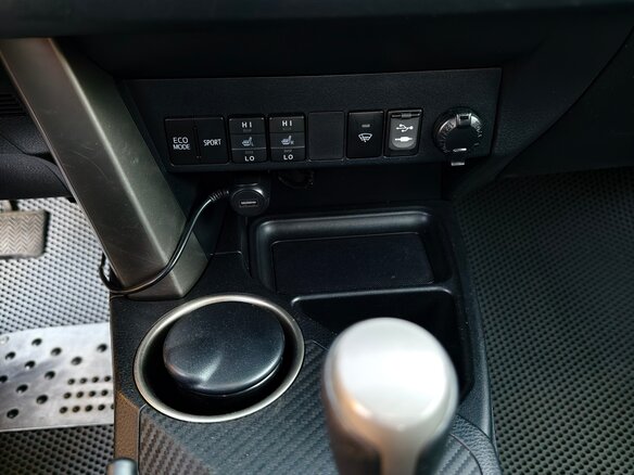 2013 Toyota RAV4 IV (XA40), чёрный, 1390000 рублей - вид 15