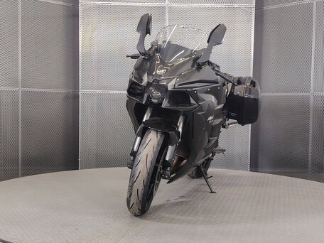 2018 Kawasaki Ninja H2 SX, серый, 1429000 рублей, вид 3