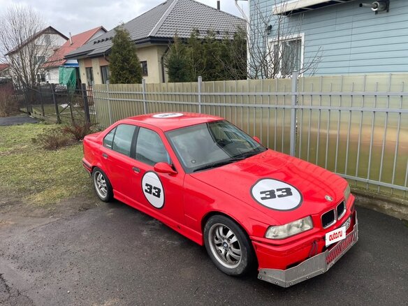 1991 BMW 3 серии 325i III (E36), красный, 415000 рублей - вид 4