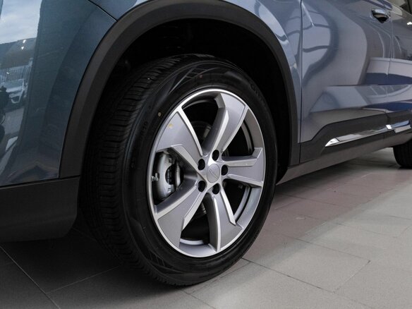 2026 Geely Okavango I Рестайлинг, серый - вид 14