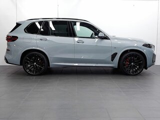 2025 BMW X5 40i IV (G05/G18) Рестайлинг, серый, 15350000 рублей, вид 5