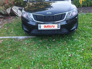 2014 Kia Rio III, чёрный, 570000 рублей, вид 3