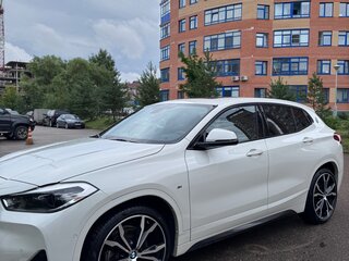 2021 BMW X2 xDrive20i I (F39), белый, 3300000 рублей, вид 4