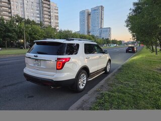 2012 Ford Explorer V, белый, 2090000 рублей, вид 4