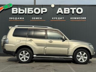 2007 Mitsubishi Pajero IV, бежевый, 1369000 рублей, вид 4