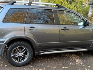 2007 Mitsubishi Outlander I, серый, 750000 рублей, вид 3