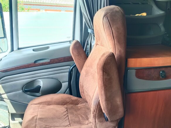 2003 Kenworth T2000, белый, 1600000 рублей - вид 8