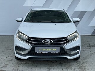 2023 Lada (ВАЗ) Vesta I Рестайлинг (NG), белый, 975000 рублей, вид 2