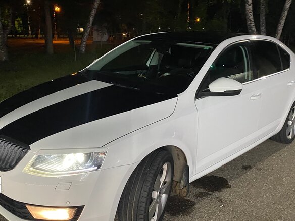 2015 Skoda Octavia III (A7), белый, 1250000 рублей - вид 6