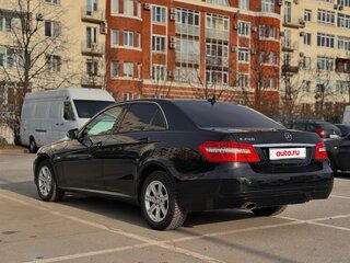2012 Mercedes-Benz E-Класс 200 7G-Tronic IV (W212, S212, C207), чёрный, 1290000 рублей, вид 5