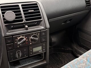2003 Lada (ВАЗ) 2111, серебристый, 300000 рублей, вид 5
