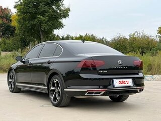 2023 Volkswagen Magotan B8 Рестайлинг, чёрный, 1470000 рублей, вид 4