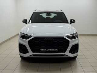 2025 Audi Q5 L 45 TFSI II (FY) Рестайлинг, белый, 5900000 рублей, вид 2