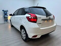 2023 Toyota Yaris L XP150 Рестайлинг, белый, 846000 рублей - вид 5