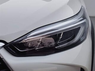 2022 Toyota Yaris L X XP150 Рестайлинг, белый, 1050202 рублей, вид 4