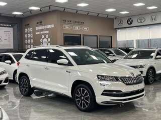 2022 Skoda Karoq DSG7 I, белый, 1720005 рублей, вид 3