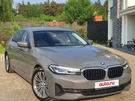 2020 BMW 5 серии 520d xDrive VII (G30/G31/G38) Рестайлинг, серый, 4190000 рублей, вид 2