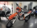 2024 Kews K10 CB300F, оранжевый, 160000 рублей - вид 4