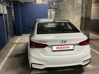 2017 Hyundai Solaris II, белый, 1100000 рублей, вид 1