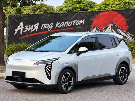 2024 Aion Y Plus 64 kWh, серебристый, 1620000 рублей, вид 1