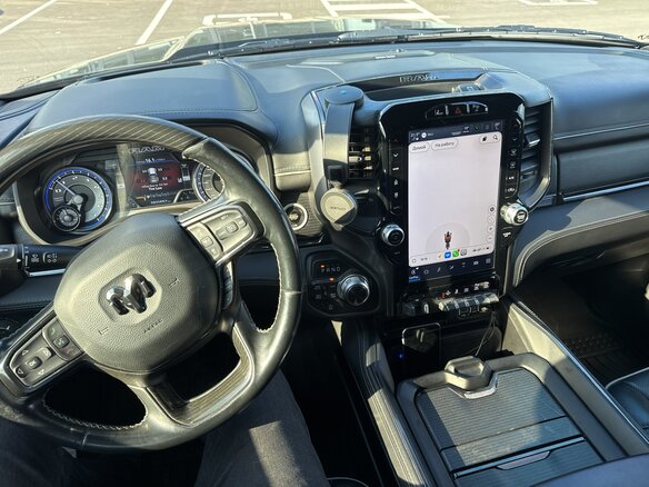 2022 Ram 1500 Quad Cab V, чёрный, 6700000 рублей - вид 9