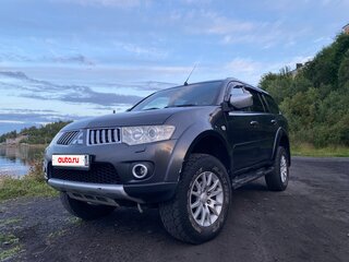 2013 Mitsubishi Pajero Sport II, серый, 1000000 рублей, вид 1