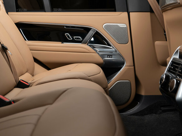 2026 Land Rover Range Rover D350 MHEV V, чёрный, 24690000 рублей - вид 25