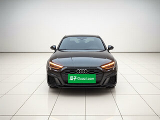 2022 Audi A3 Sportback 35 TFSI IV (8Y), зелёный, 2250000 рублей, вид 2
