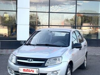 2013 Lada (ВАЗ) Granta I, серебристый, 200000 рублей, вид 2