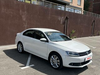 2013 Volkswagen Jetta VI, белый, 1250000 рублей, вид 3