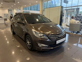 2014 Hyundai Solaris I Рестайлинг, коричневый, 859000 рублей, вид 3