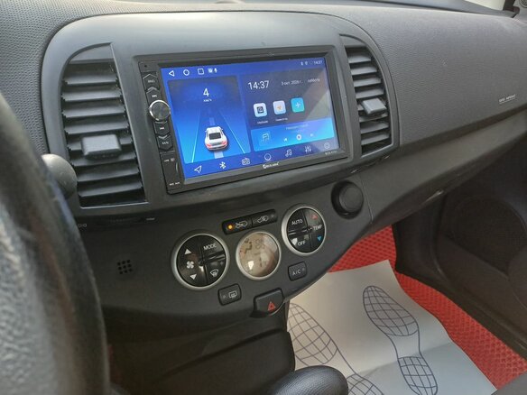 2010 Nissan Micra III (K12), красный - вид 7