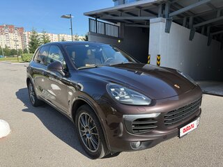 2017 Porsche Cayenne Diesel II Рестайлинг (958), коричневый, 5000000 рублей, вид 2