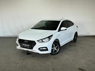 2017 Hyundai Solaris II, белый, 1010000 рублей, вид 1