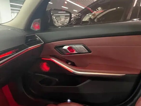 2022 BMW 3 серии 320i VII (G2x), чёрный, 2410000 рублей - вид 9