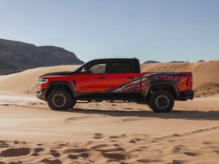 2026 Ram 1500 TRX SRT V Рестайлинг, чёрный, 18990000 рублей, вид 3