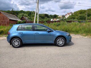 2013 Volkswagen Golf VII, голубой, 699999 рублей, вид 5
